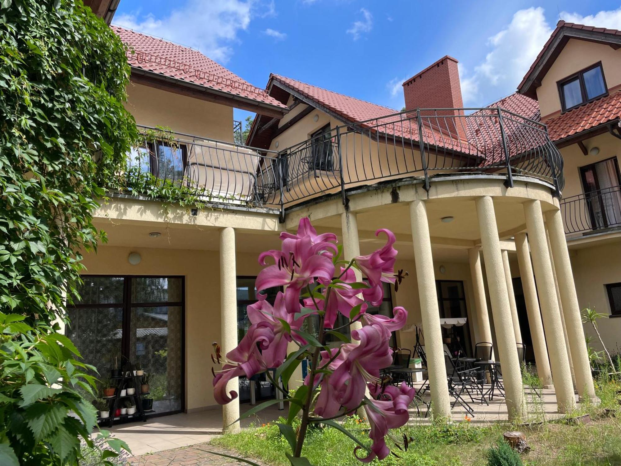 Villa Dolce Vita Mrzeżyno Buitenkant foto